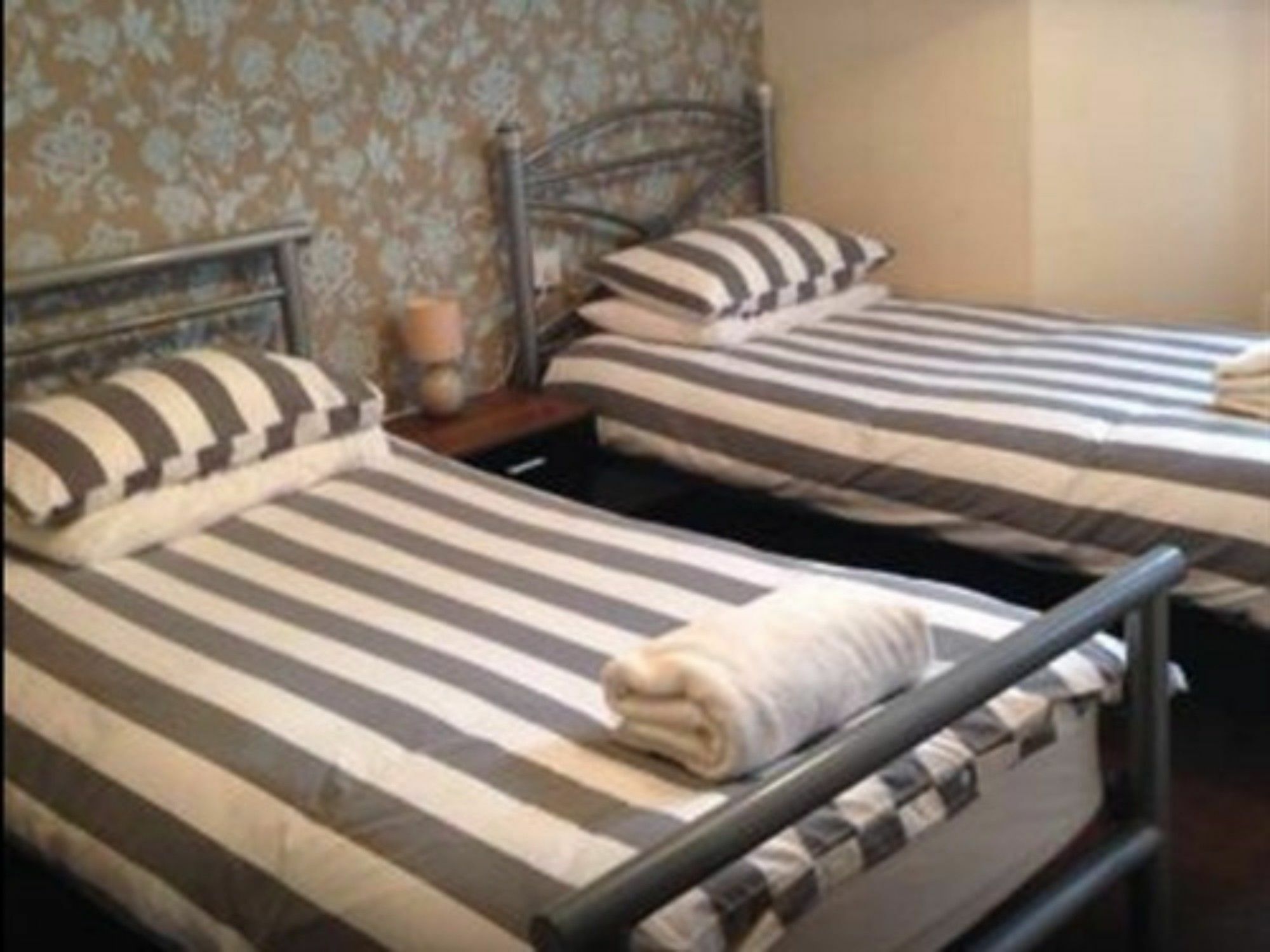 Lifestyle Hotel - Russell Square Μπράιτον Εξωτερικό φωτογραφία